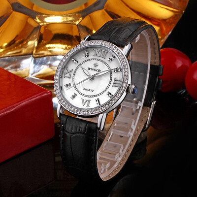 

WWOOR grip love watch non-mechanical ladies watch belt fashion rhinestones