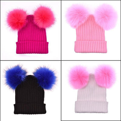 

Fashion Warm Women´s Winter Beanie Outdoor Chunky Knit with Double Fur Pom Pom Cute Hat