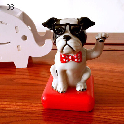 

1pcs Car accessories Ornament lovely Solar Powered Shaking Swing Head Dog cute car Dog Doll Automobile Decoration Dashboard Toy