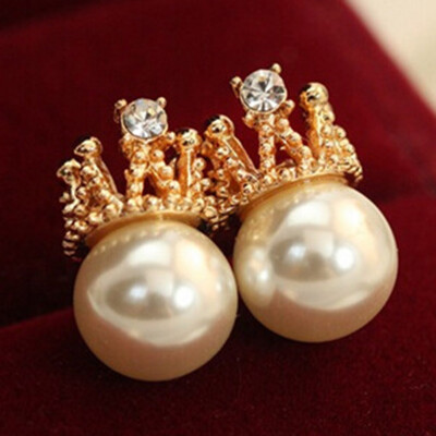 

1 Pair Jewelry Simple Pearl With Gold Color Crown Ear Stud Earrings Women Present