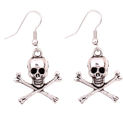 

New Popular Retro Punk Wind Ear Nail Texture Personality Skull Skull Head Earrings