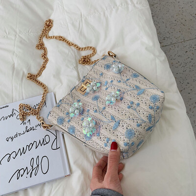 

Tailored Womens Fashion Pearl Appliques Woven Shoulder Bag Solid Woven Bag Beach Bag