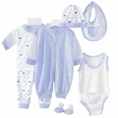 

Unisex Newborn Baby Boys Girls 8 Piece Clothing Net Bag Layette Gift Set - 0-3M
