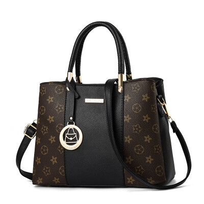 

Mother-in-law handbags for middle-aged ladies