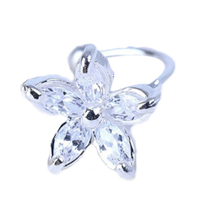 

Gold Flower Pattern Ear Stud Earrings Elegant Jewelry Popular Presents