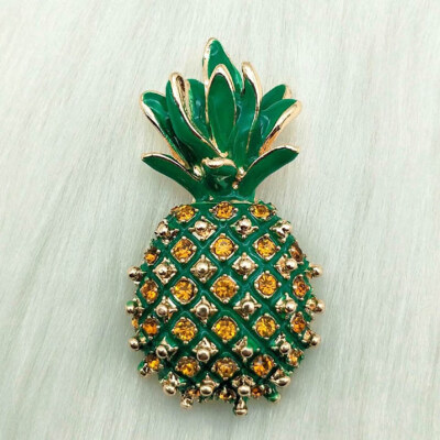 

Stunning High Quality Collar Brooches Pins For Party Show Unique Southeast Asian Style Rhinestone Pineapple Brooches