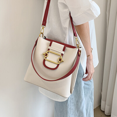 

Net red packet fashion bucket bag handbag 2019 new handbag summer small fresh wild gas Messenger bag