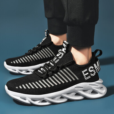 

Mens shoes fashion breathable mesh shoes wild sports shoes mens shoes trend shoes