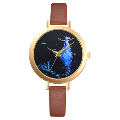 

Womens Watches Simple Creative Disc Ladies Quartz Movement Wristwatch Solid Color Leather Strap Clock Casual Montre Femme
