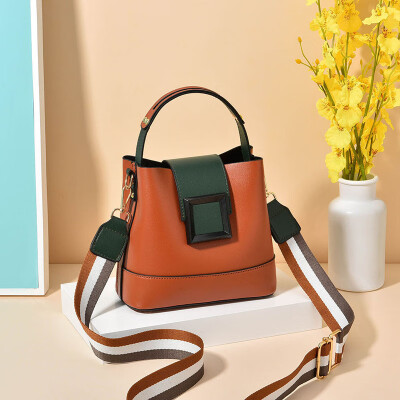 

Womens Chaozhou Korean Version Baitao Slant Handbag Simple Fashion Bucket Bag Wide Shoulder Strap Single Shoulder Bag