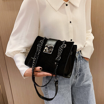 

Ins super fire small bag female 2019 new tide chain frosted small square bag Korean version of the wild shoulder bag Messenger bag