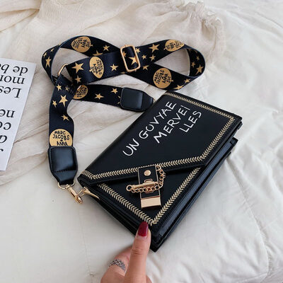 

Senior sense of foreign style womens bag summer fashion broadband womens bag new 2019 Korean version of wild ins slung small squ