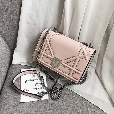 

Qiao Bani 2019 new Korean chic fashion rivet small square bag shoulder diagonal trend handbags a generation