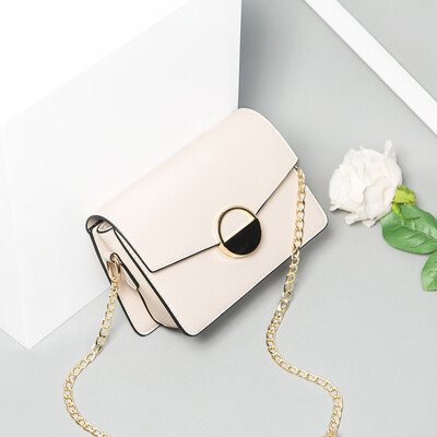 

On the new high-grade girl 2019 fashion ins summer slanted shoulder sensitive bag