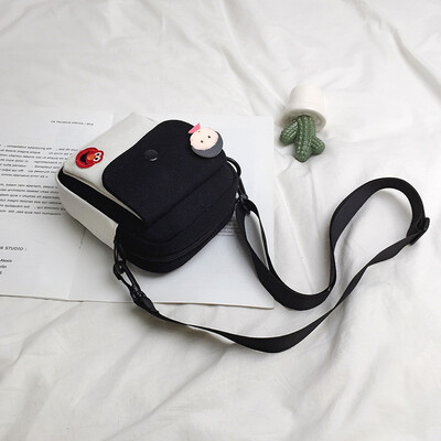 

Casual cute cartoon Sesame Street canvas bag female 2019 new simple&versatile fashion contrast color shoulder Messenger bag