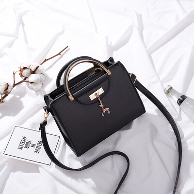 

Bag Female 2017 New Tide Summer Korean Version of The Wild Messenger Bag Fashion Handbag Handbag Shoulder Bag Small Bag