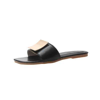 

Flat bottom square buckle slippers women summer wear 2019 new Joker fashion drag Korean version of net red holiday slippers