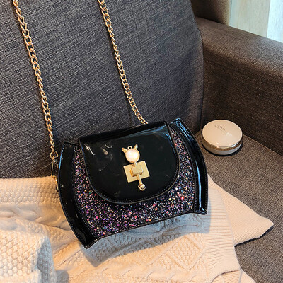 

Patent leather sequin bag female 2019 new wave Korean version of the wild single shoulder slung fashion lock chain personality small bag