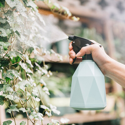 

Gobestart Empty Spray Bottle Plastic Watering The Flowers Water Spray For Salon Plants GN