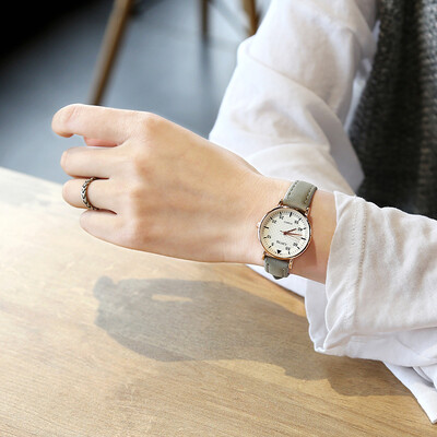 

Ins Han Feng chic simple Korean retro art watch female middle school students casual atmosphere quality college wind waterpro