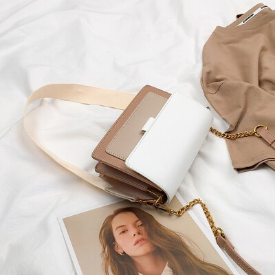 

Summer new color bag female 2019 new Korean version of the wild shoulder slung fashion chain simple small square bag