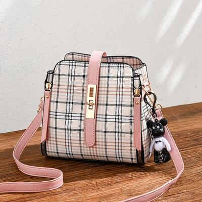 

Ins Super Hot Girls Fashionable Handbag in Summer&Korean Edition