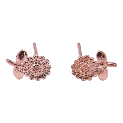 

2019 Glittering Sunflower Zircon Ear Nail Korean Version Water Drill Fashion Earring