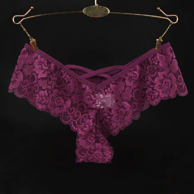 

Sexy Lace Panties Women Hollow Ruffles Solid Color Breathable Hips Low Waist Briefs
