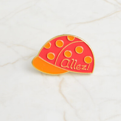 

1pc Enamel Brooch Book Pineapple Spice Bottle Pins Badges Cute Jewelry Accessory