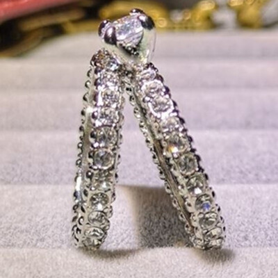 

Female Crystal White Round Ring Set Luxury Engagement Ring Vintage Bridal Wedding Rings For Women