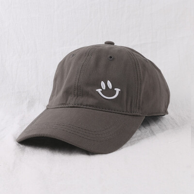 

Ins hat girl lovely face embroidery baseball cap Korean version of simple 100 sets of students new duck tongue cap man