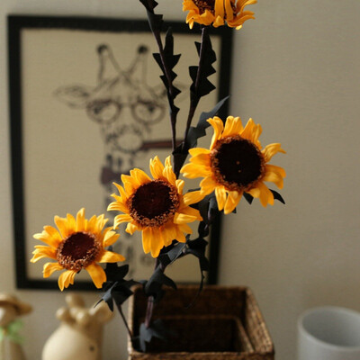 

Autumn Decoration 5 Heads Yellow Sunflower Silk Artificial Flowers Bouquet For Home Decoration Office Party Garden Decoration