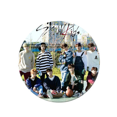 

KPOP Stray Kids Same paragraph Personalized Round Tinplate Badge Super Cute Bag Pendant Boys Girls Accessories Hot Gift for Fan