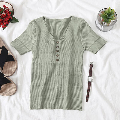 

Women Short Sleeve V-Neck Autumn Buttons Knitted Tops Sweaters Slim Korean Version Tops Hot Sale