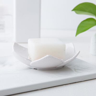 

Household Bathroom Anti-skid Base Petal Shape Silicone Drain Soap Box No Need To Punch Soap Shelf shower