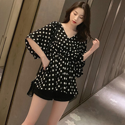 

Korean Style Blouses Polka Dot Pattern Womens Blouse Fashion Sexy V-neck Batwing Sleeve Chiffon Shirt