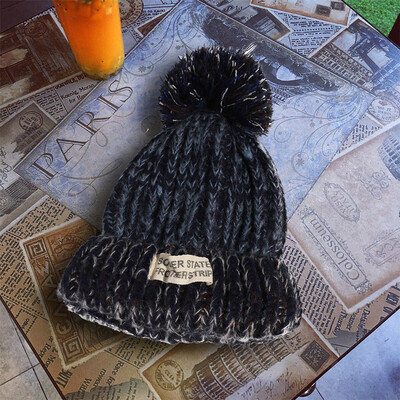 

Fallwinter 2019 new Hat ladies fashion casual wool Hat Super fur ball Hat warm knit Hat Korean version