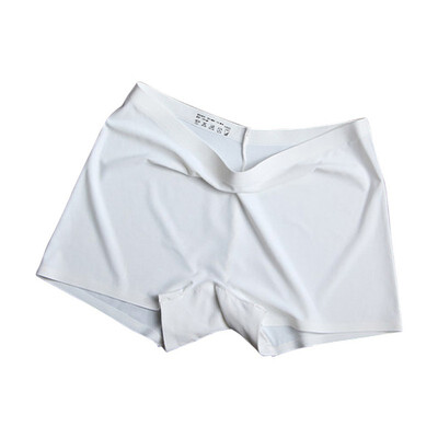 

Anti-light Seamless Panties For Women Solid Color Underwear Ice Slik Safety Boyshort 2019 Summer Hot Sale Lingerie Panties