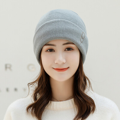 

The new Korean version of the adult couple hat with pure letters for men&women in autumn&winter