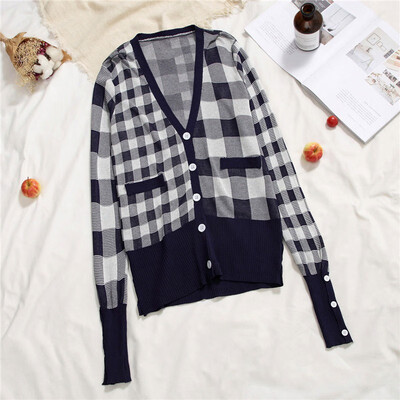 

Korean Style V-neck New Rainbow Sweater Loose Casual Fashion Long-sleeved Knit Cardigan Code Sweater 3 Colors