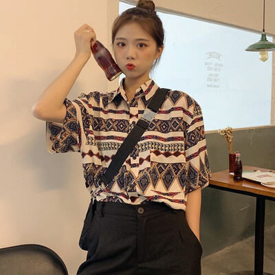

Womens Vintage Printed Turn-down Collar Blouses Floral Casual Short Sleeve Single Breasted Loose Shirts