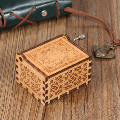 

Wood Music Box Mini Vintage Engraved Hand-Operated Musical Box Birthday Christmas Valentines Day Exquisite Gift