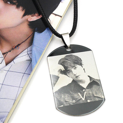 

KPOP BTS Bangtan Boys Same Paragraph Necklace Stainless Steel Square Photo Pendant Necklace Boys Girls Necklace Gifts for Fans
