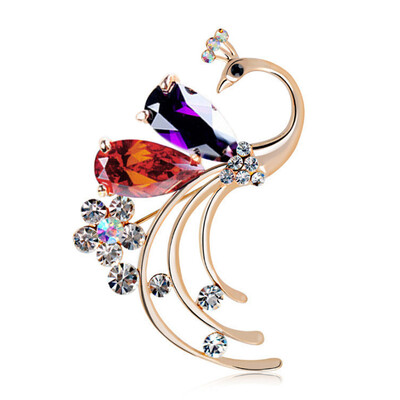 

New Superior Quality Elegant Crystal Gold Plating Peacock Phoenix Brooch