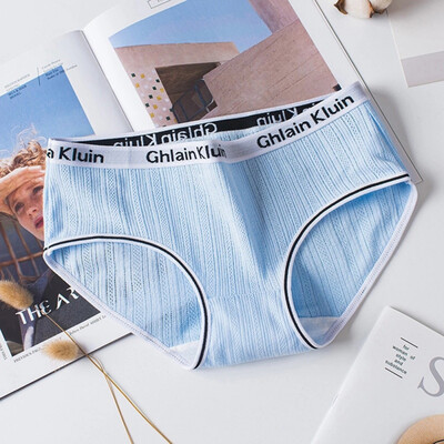 

2019 New Ladies Panties Cotton Sweet Sports Briefs Mid-Rise Waist Girl Japanese Simple Solid Color Breathable Briefs Plus Size