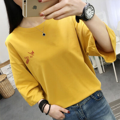 

JOY OF JOY Jingdong Womens 2019 New Summer Korean Edition Loose Personality Print Character Pattern Simple T-Shirt Female JWTD191861 Yellow