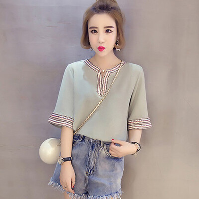 

Women Embroidery Patchwork Blouse V-Neck Short Sleeve Chiffon Blouse Female Vintage Shirt Top