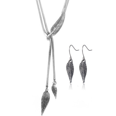 

Vintage Women Long Chain Leaf Pendant Necklace Hook Drop Earrings Jewelry