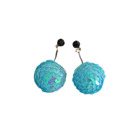 

Fashion Fish Scales Round Sequins Round Long Earrings