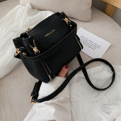 

Tailored Women Retro Serpentine Vintage Leather Messenger Bag Crossbody Bags Handle Bags